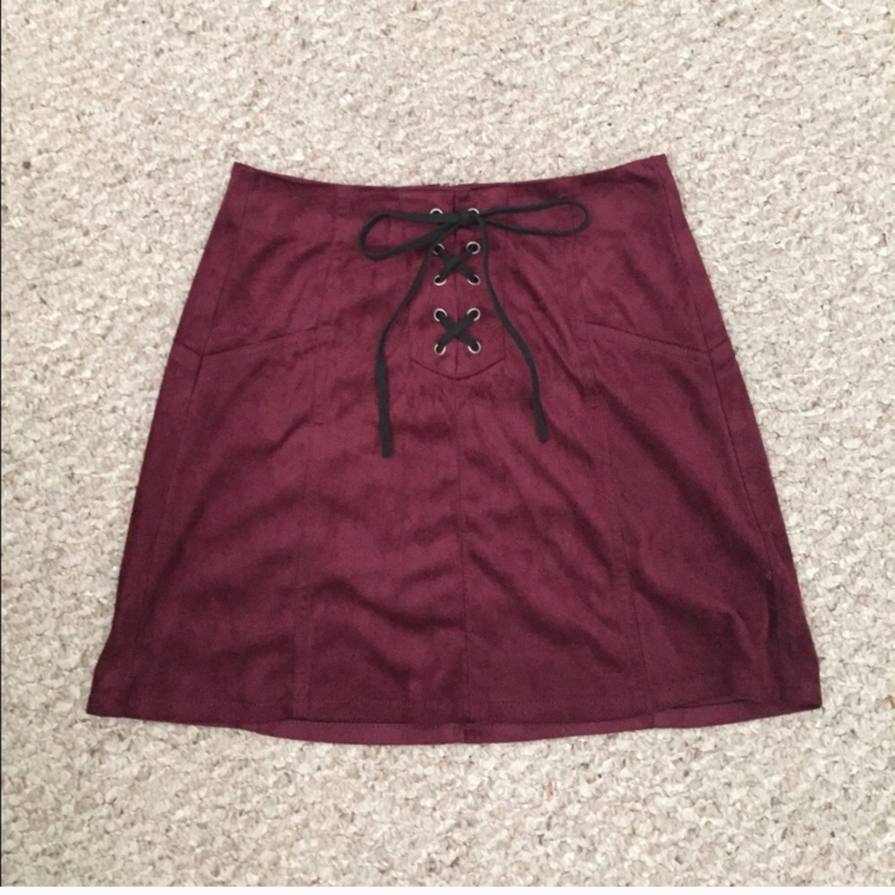 Lace up maroon high waist skirt